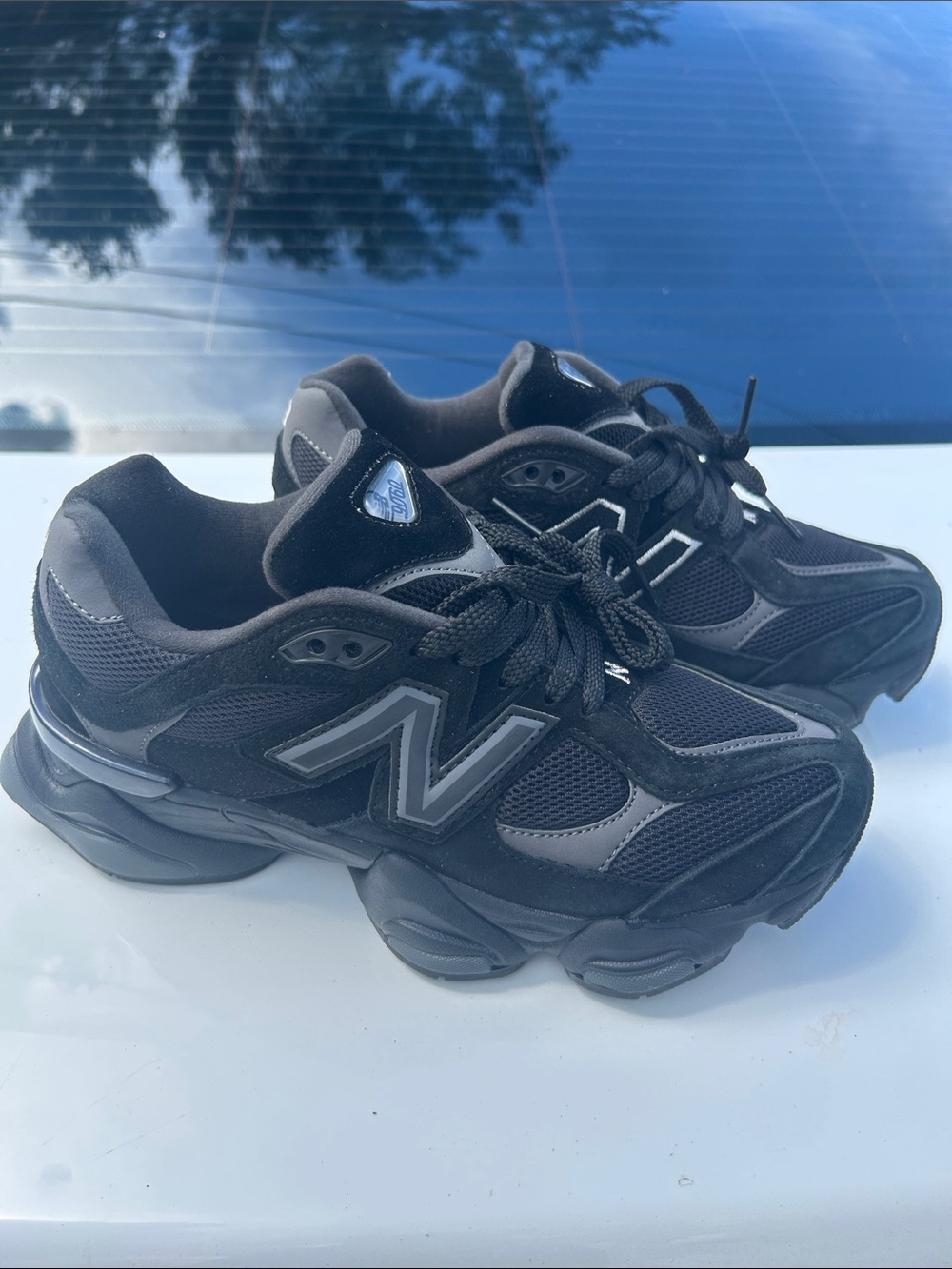 New Balance Kids' 9060 Sneakers Size 4.5